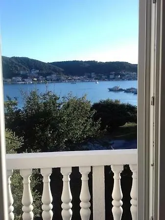 Apartman Vidas Kristian Supetarska Draga Exteriér fotografie