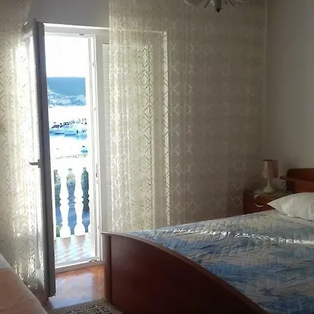 Apartman Vidas Kristian Supetarska Draga Exteriér fotografie